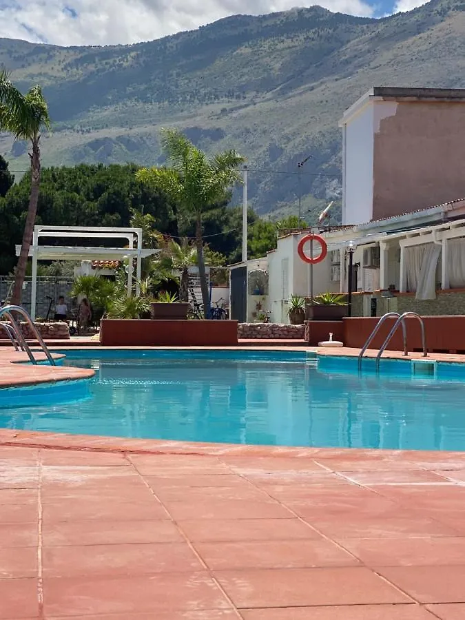 Cala Holidays Vicino Aeroporto&Mare Carini Apartment